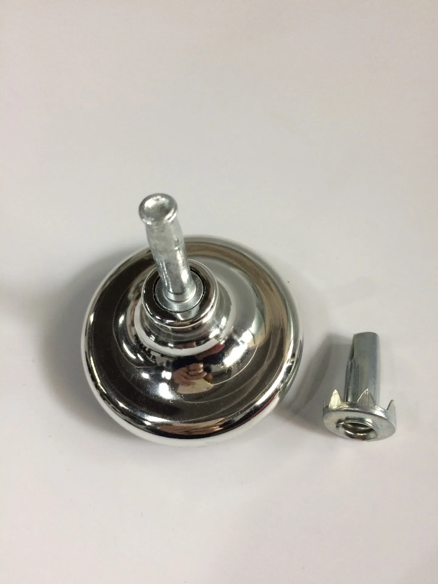 U016 - Mushroom type glides bed Legs with socket - Image 3