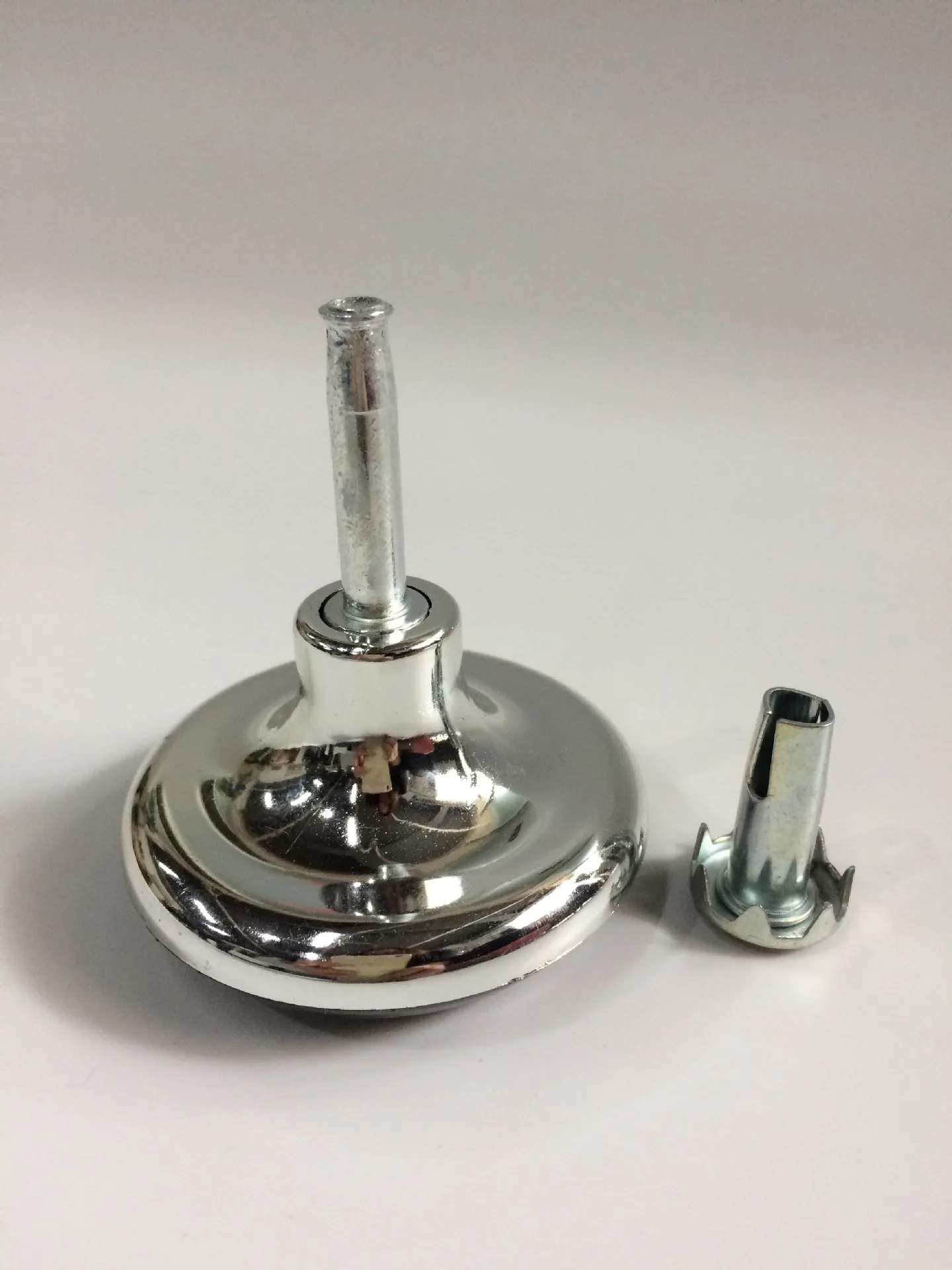 U016 - Mushroom type glides bed Legs with socket - Image 4